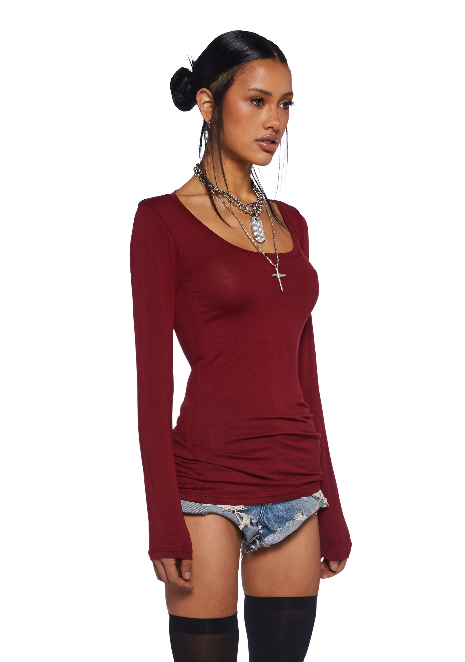three|dark red
