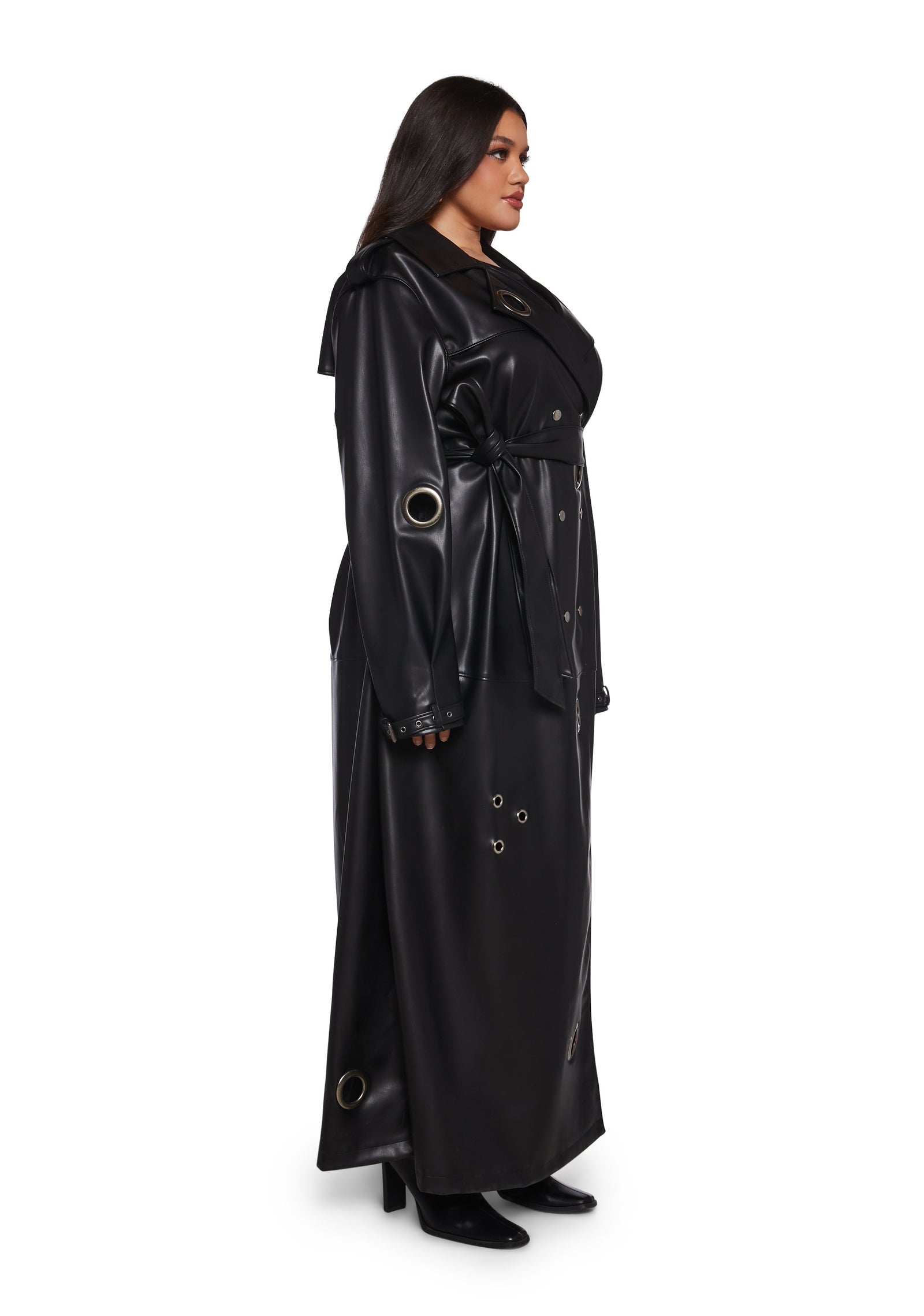 ugc|black