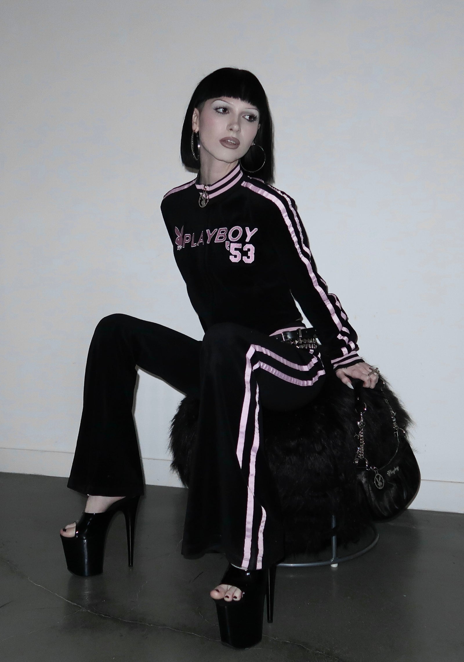 seven|blk/pnk