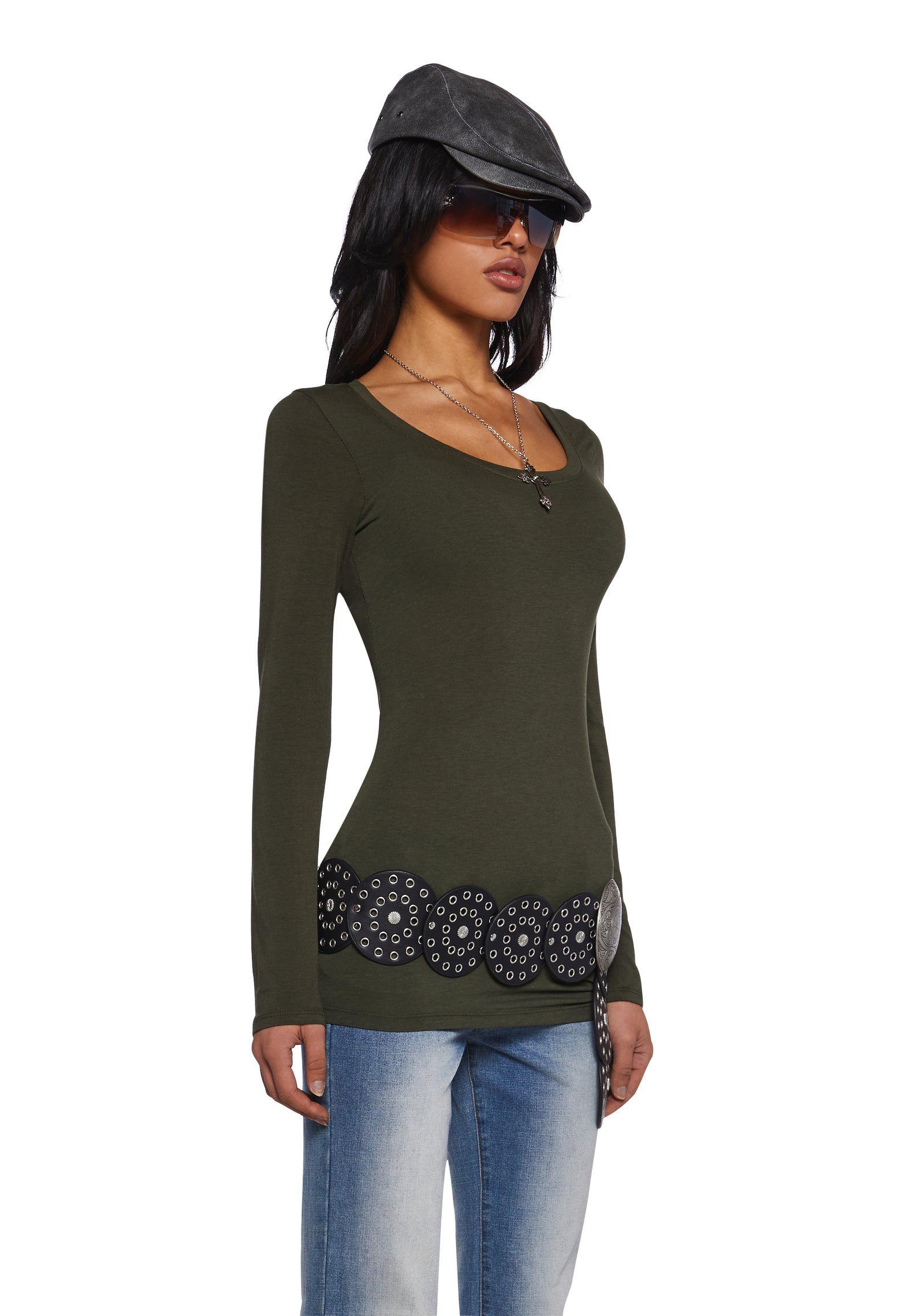three|dark green