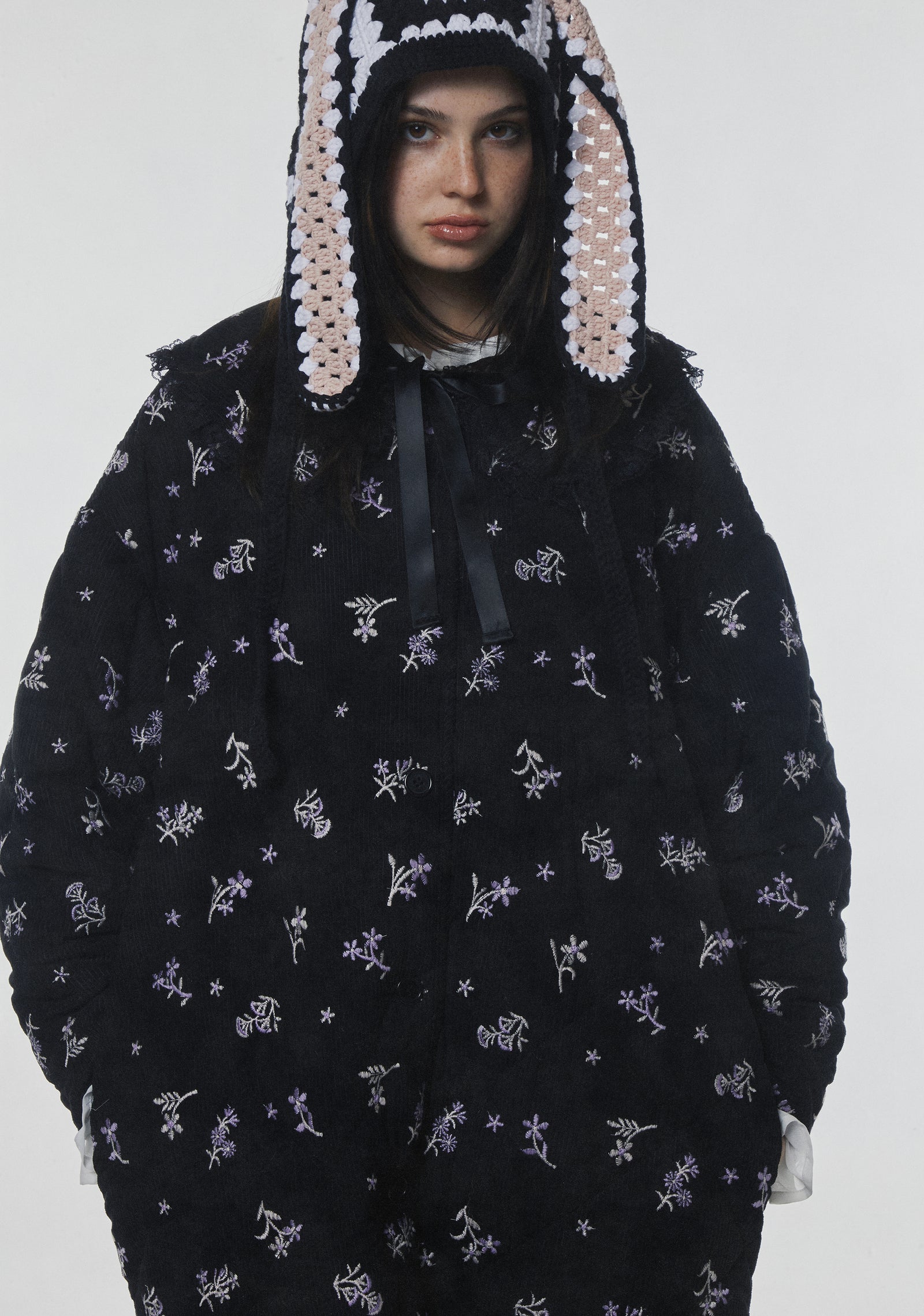 eight|black