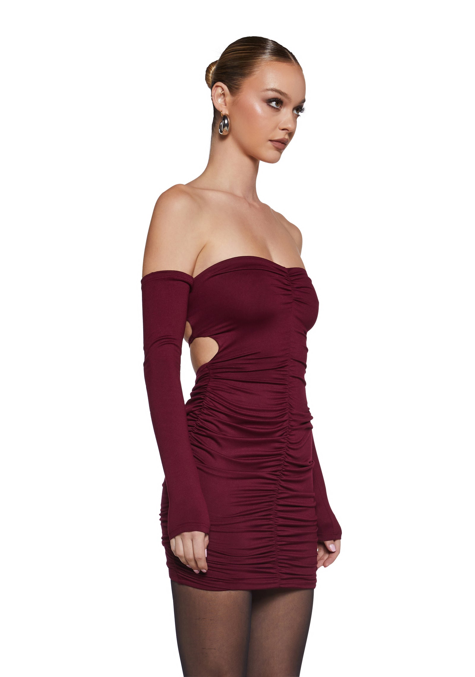 three|dark red