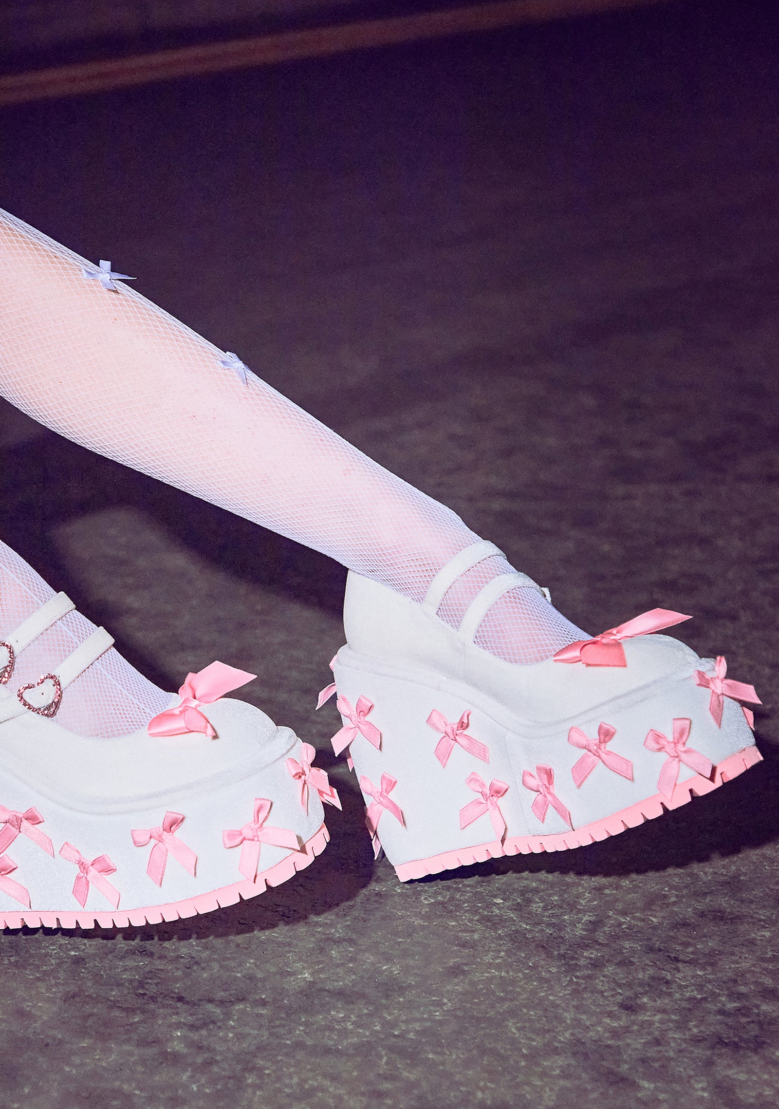 eight|pink