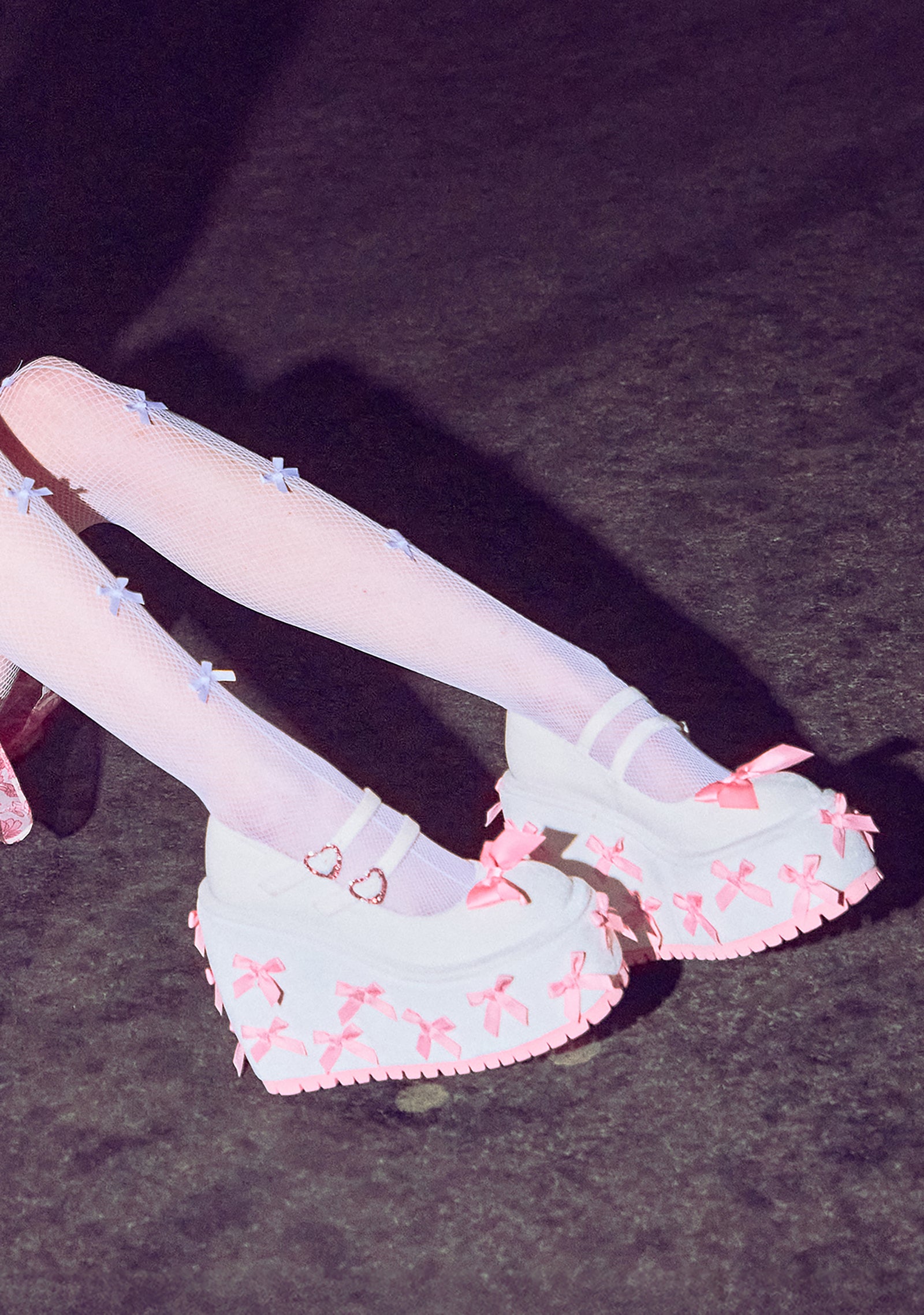 seven|pink
