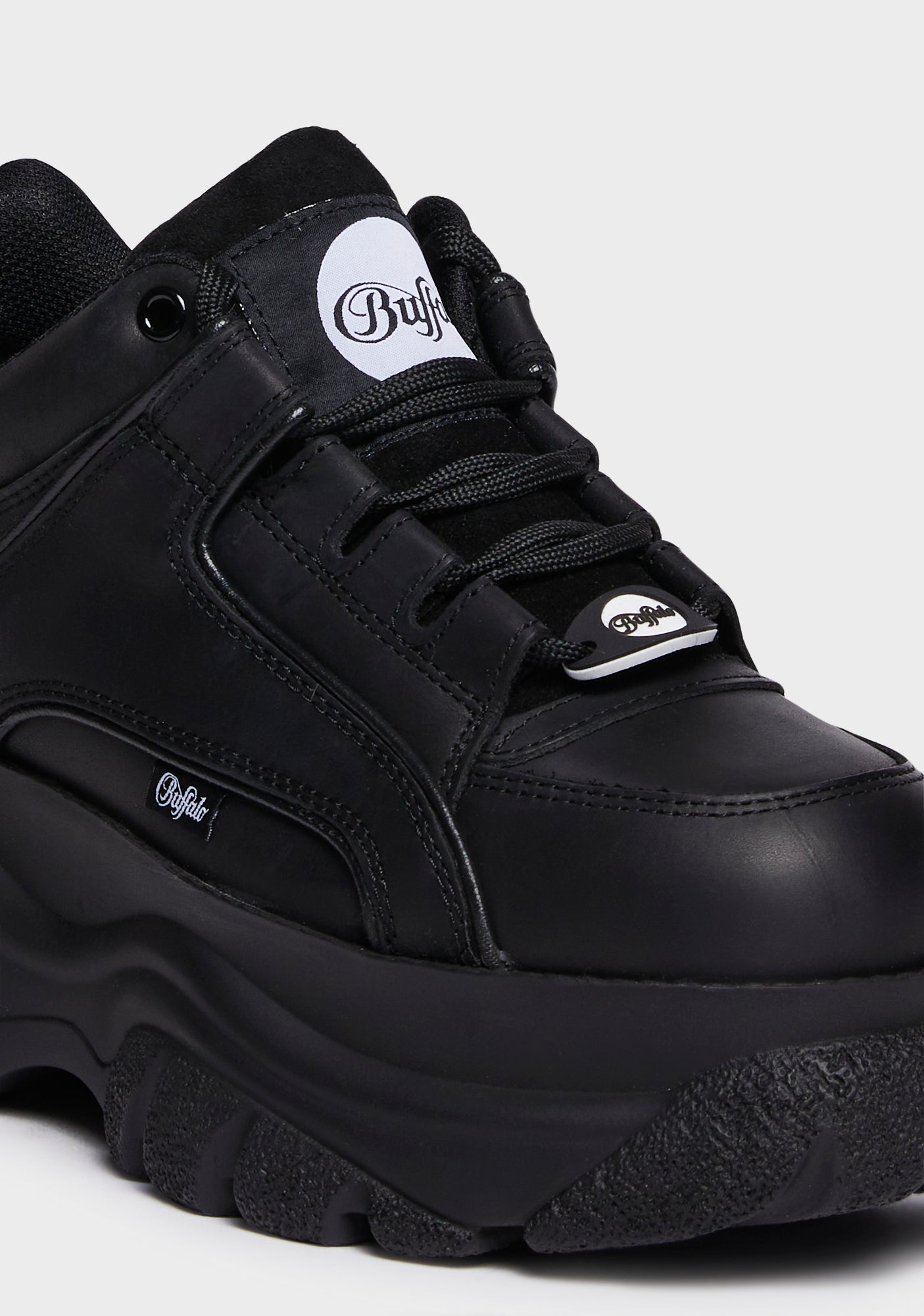 Buffalo London Low Top Chunky Sneakers - Black Dolls Kill