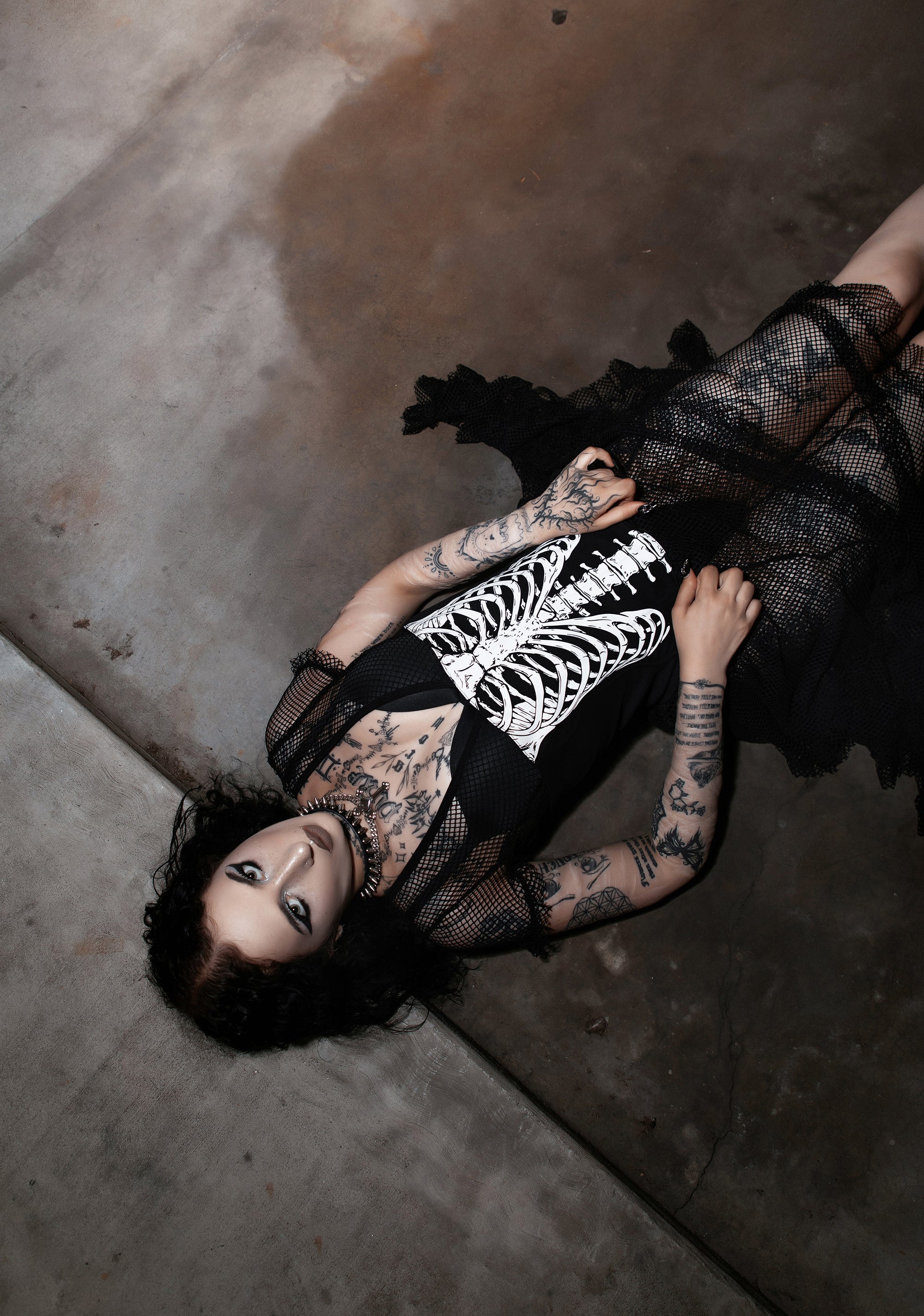 Trickz N Treatz Ribcage Tube Corset Top - Black/White – Dolls Kill