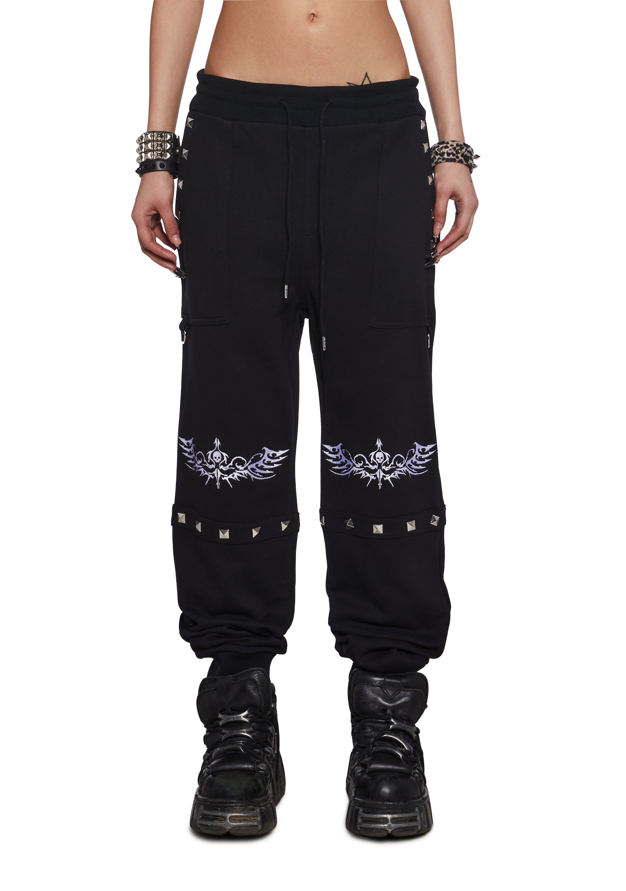 base|black
