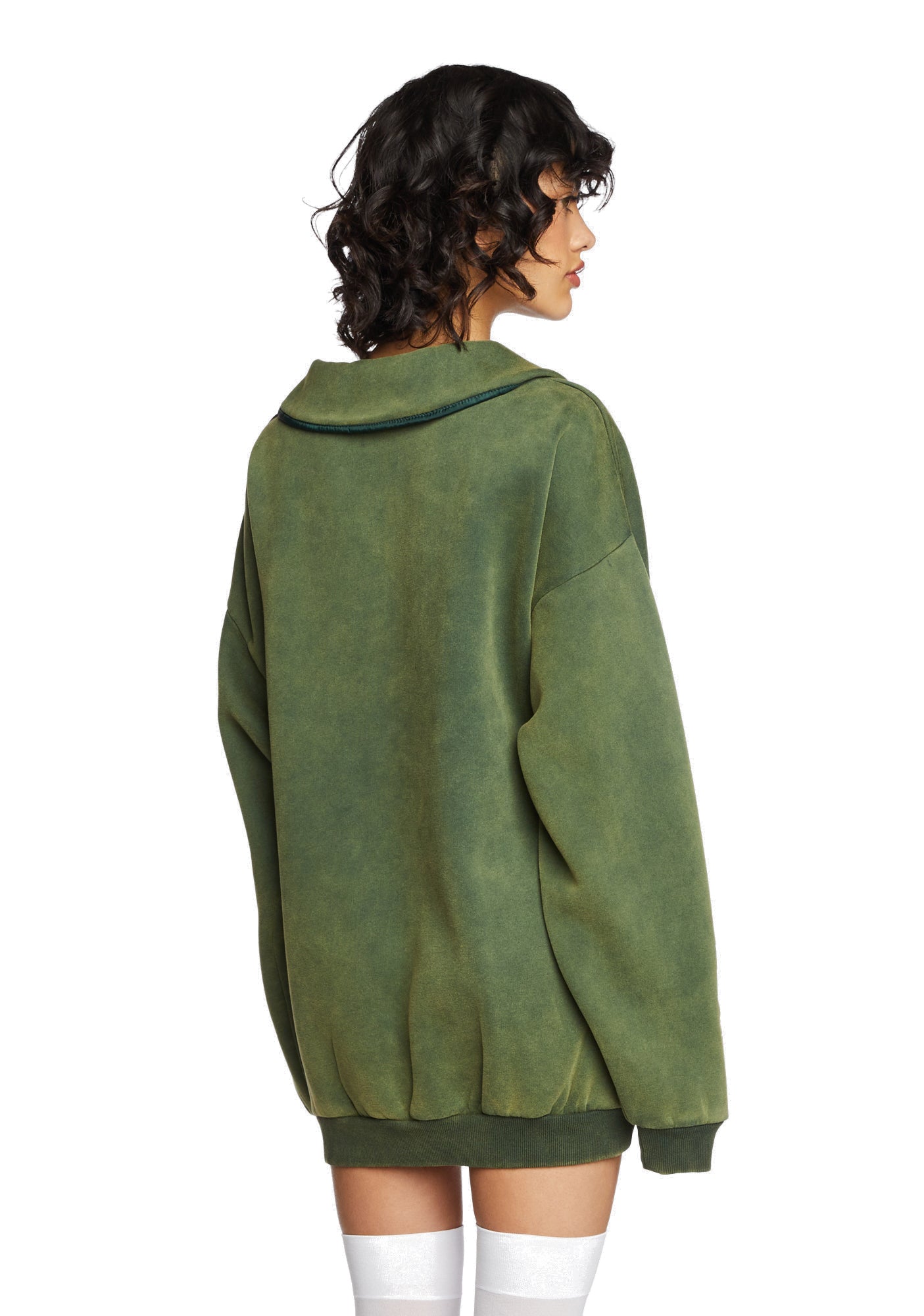four|dark green