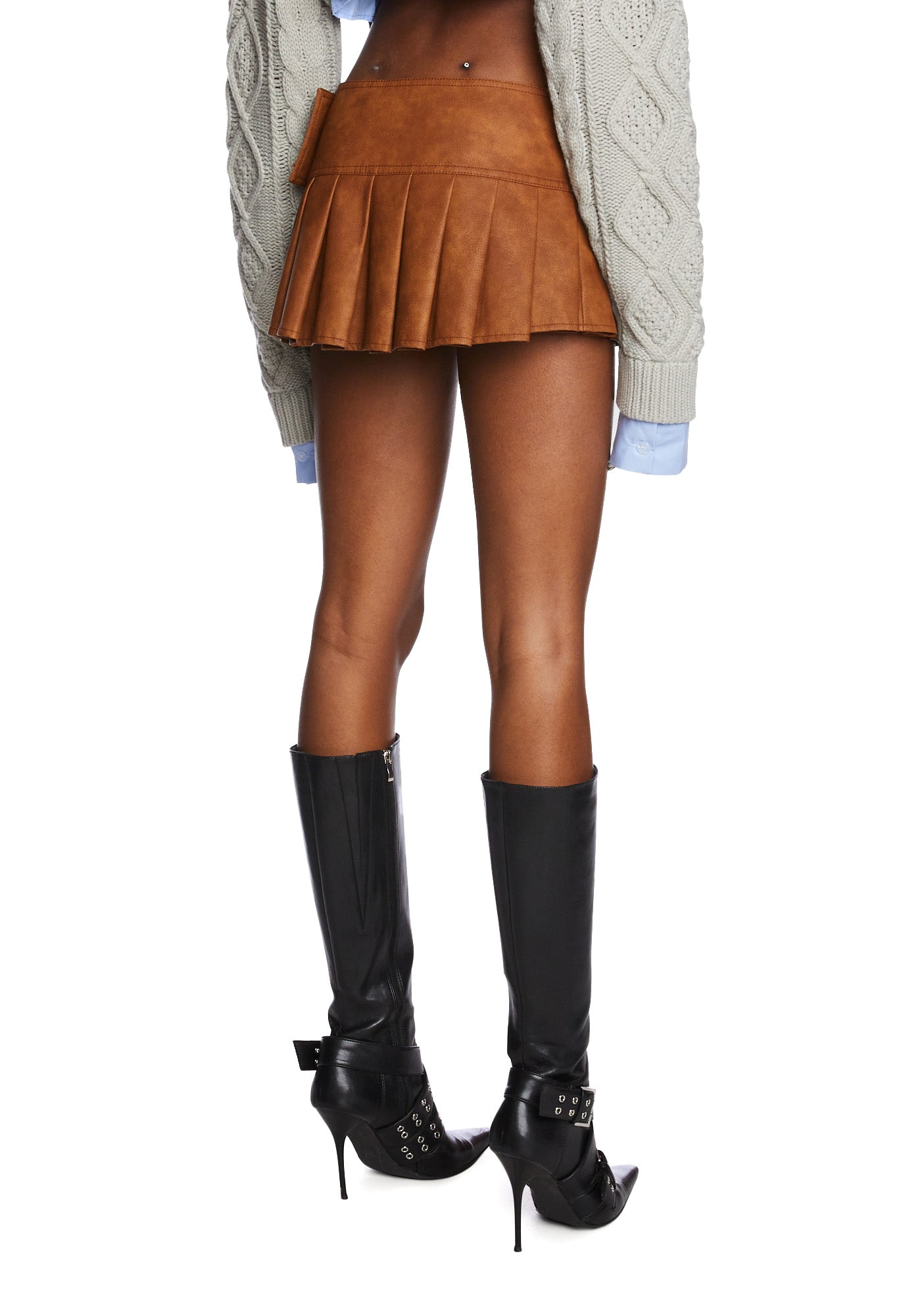four|light brown