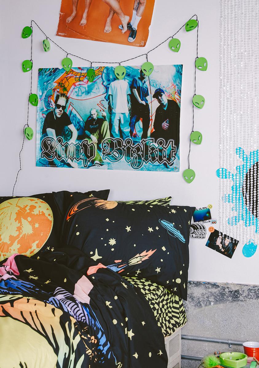 Dolls Home Alien Head String Lights Green/White Dolls Kill