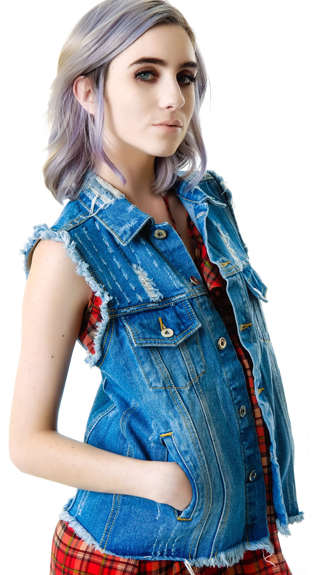 Crossed Out Destroyed Denim Vest – Dolls Kill