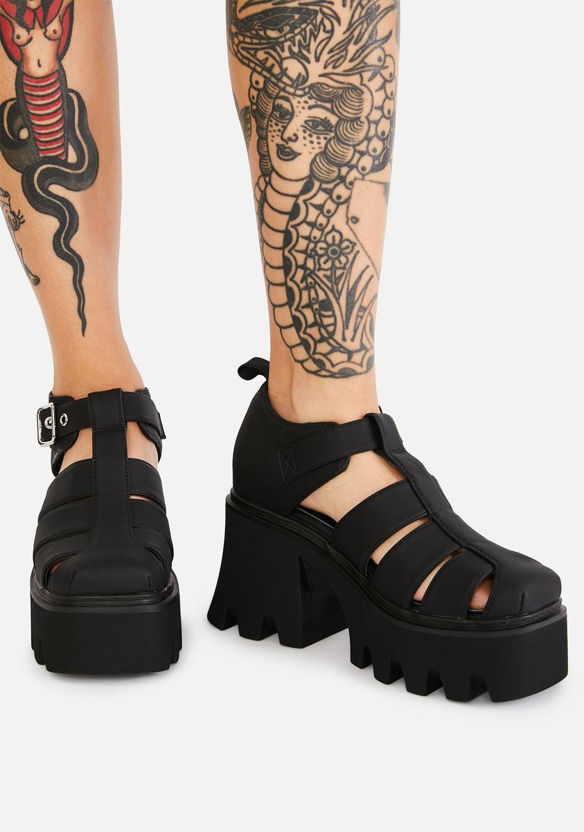 Dahlia acting shy top platform sandals