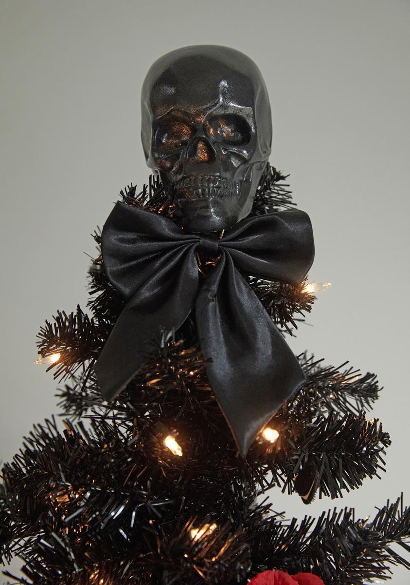 Dolls Home Skull Bow Tree Topper - Black – Dolls Kill