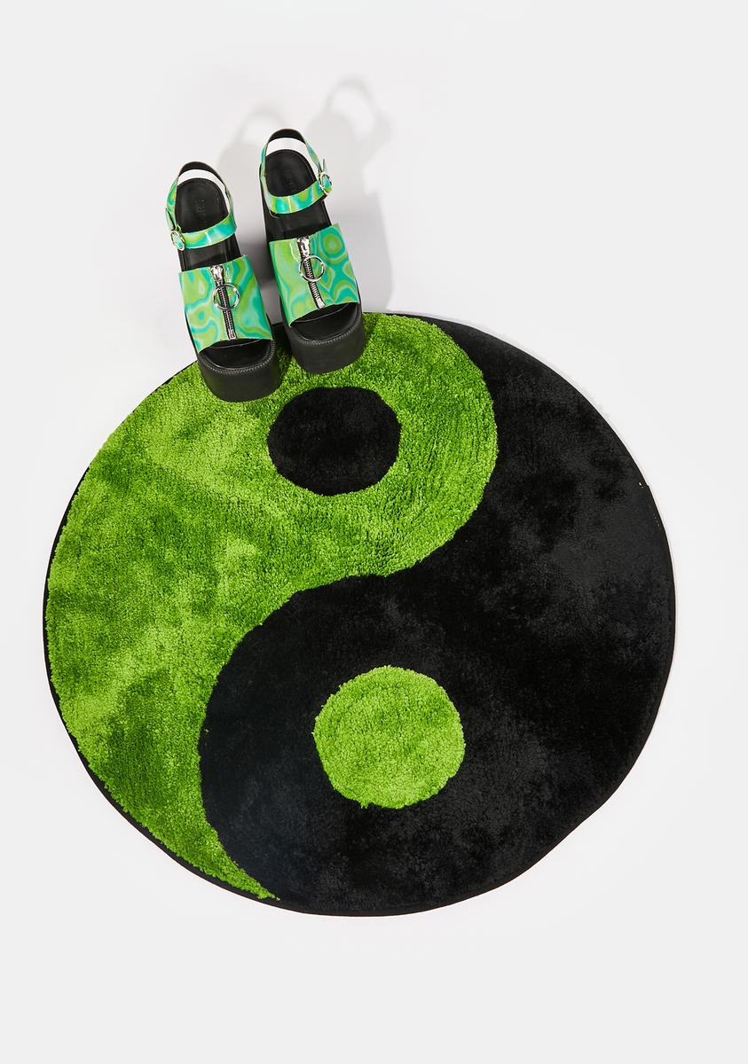 Yin Yang Shaped Rug - Green – Dolls Kill