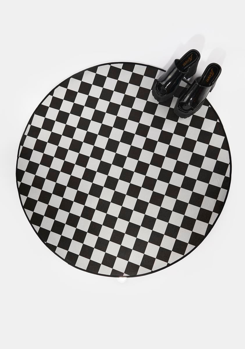 Checkered Print Rug - Black/White – Dolls Kill