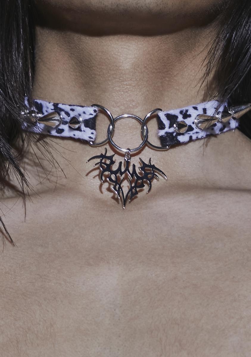 Cow Print Tattoo Choker Necklace – Dolls Kill