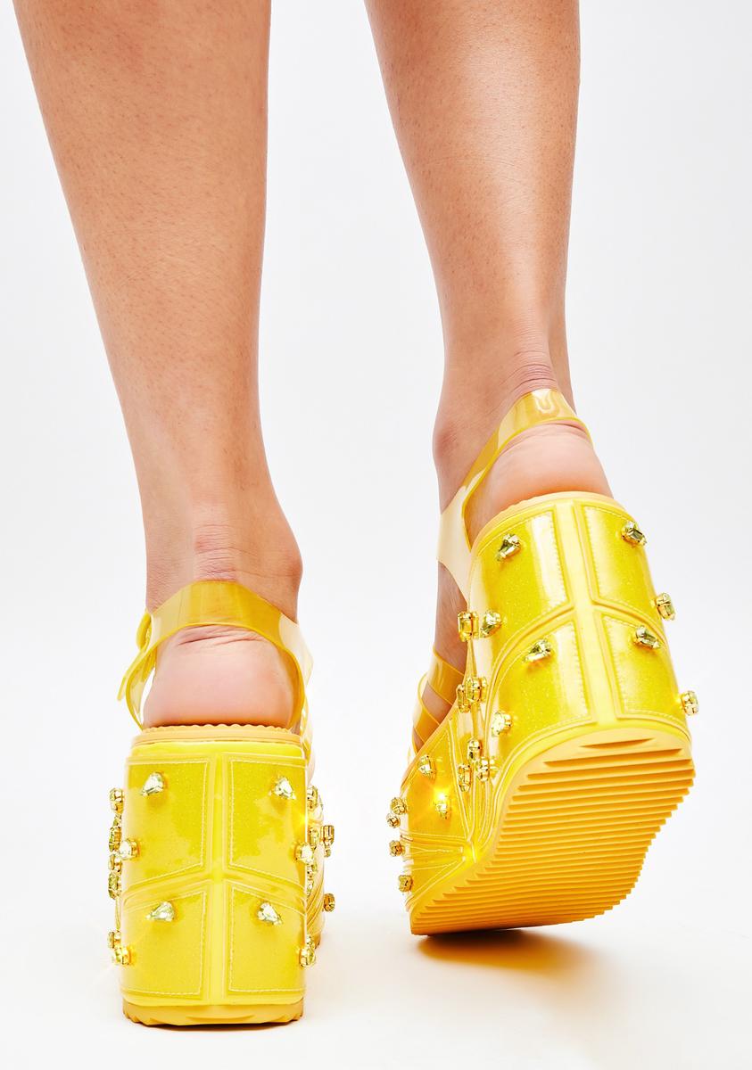 Yellow hotsell jellies shoes