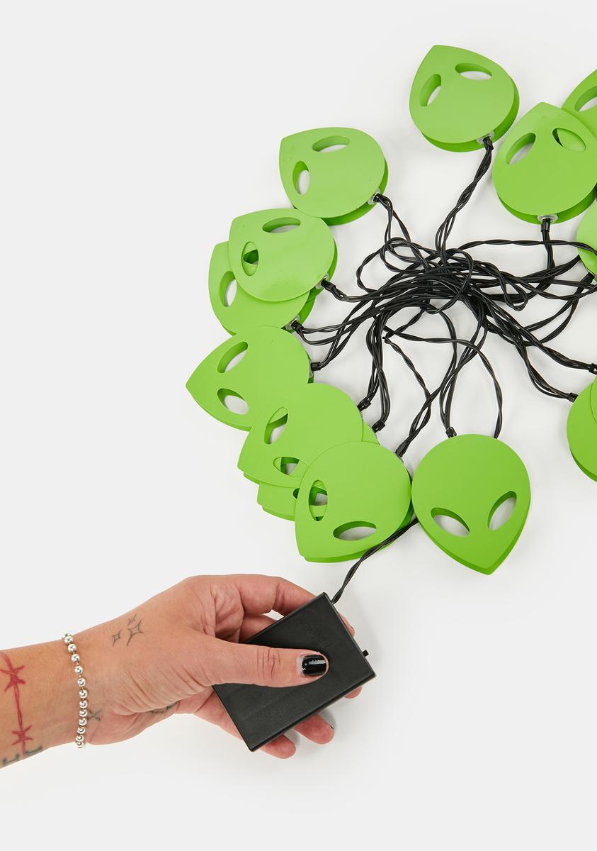 Dolls Home Alien Head String Lights - Green/White – Dolls Kill