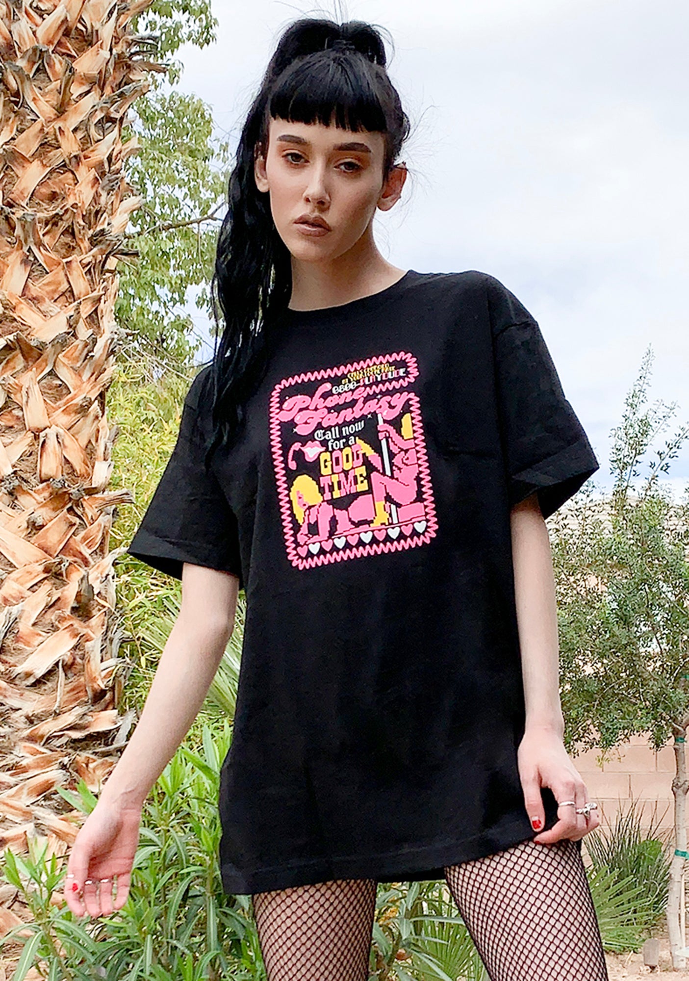 Teletext Graphic Tee – Dolls Kill