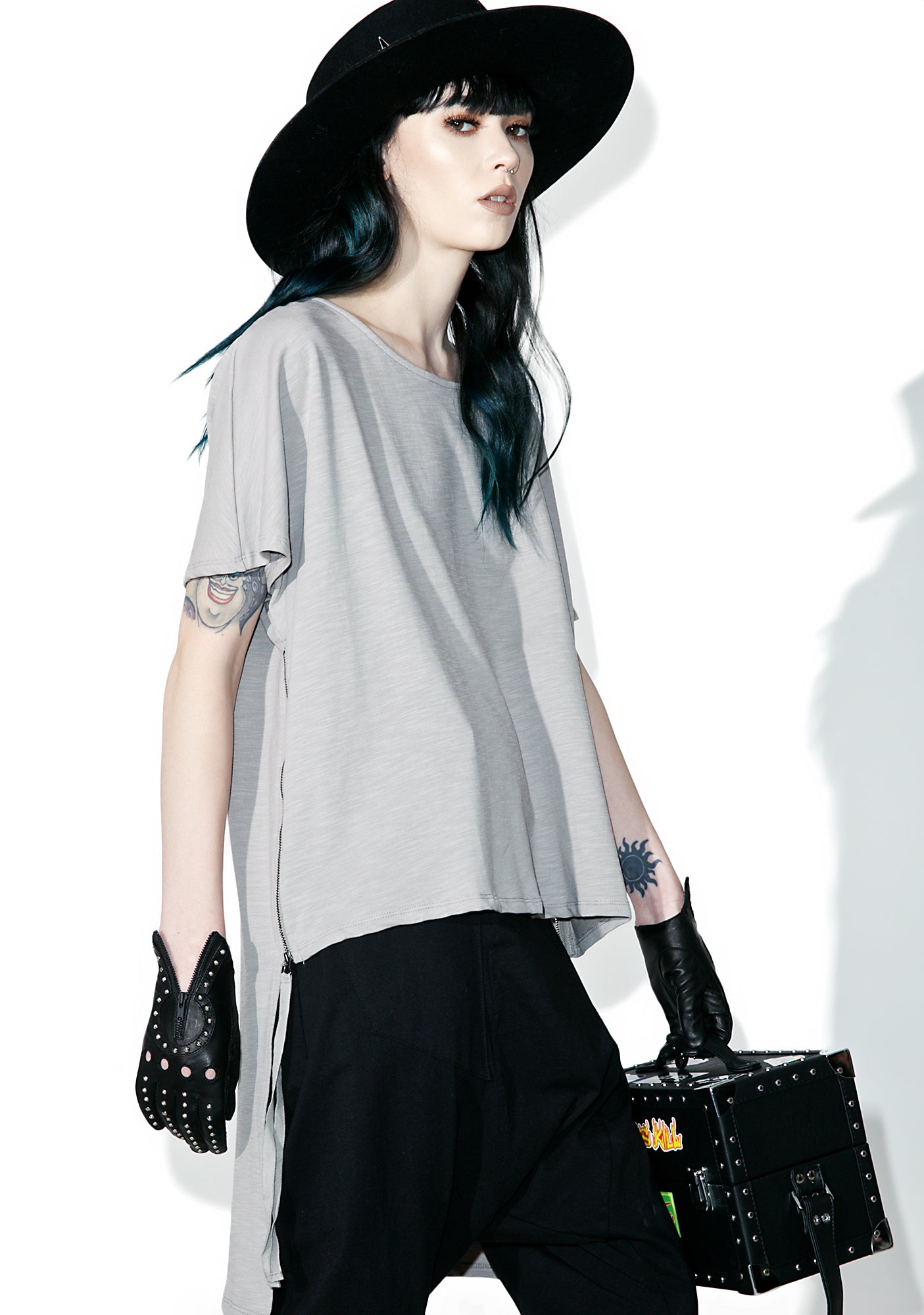 Womens Hi Low Zipper Side Shirt – Dolls Kill