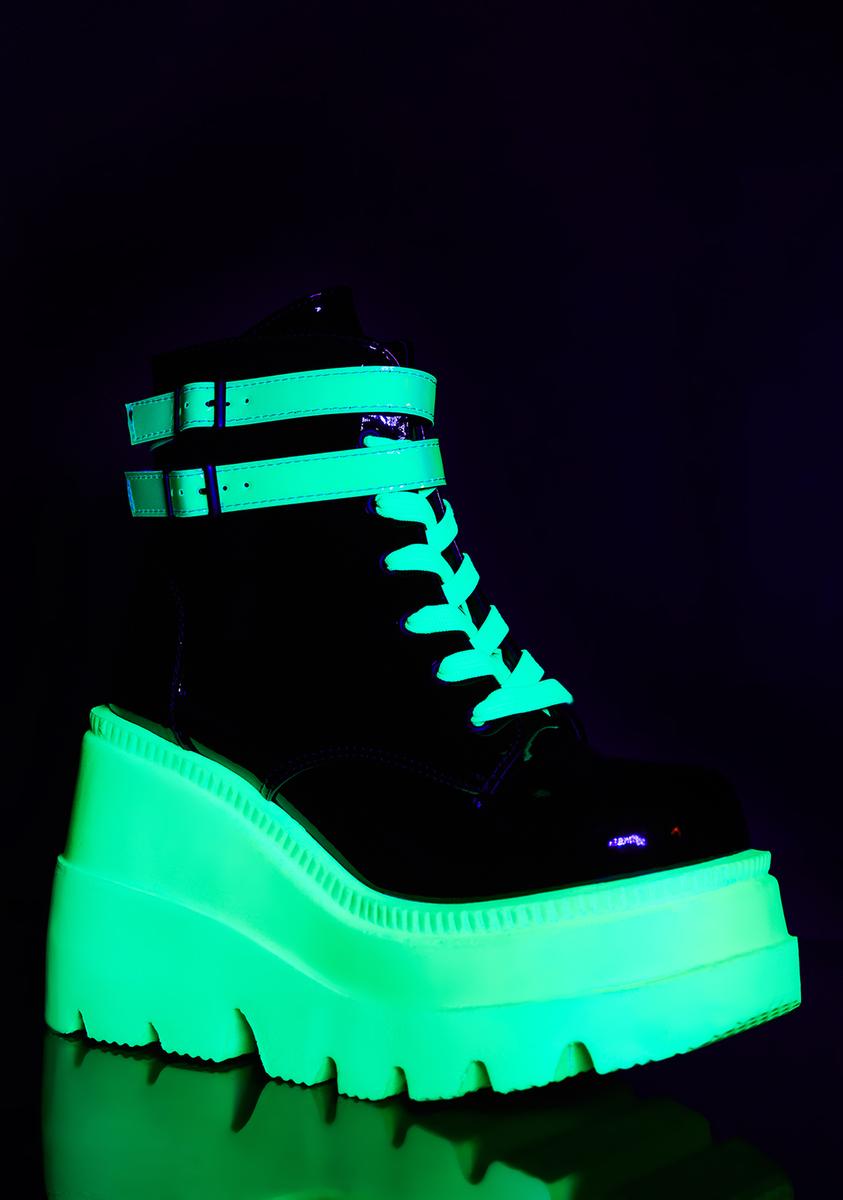 限定品】 【美品】DANNER x COLONISTA OMAN10 Lime ライト/ランタン