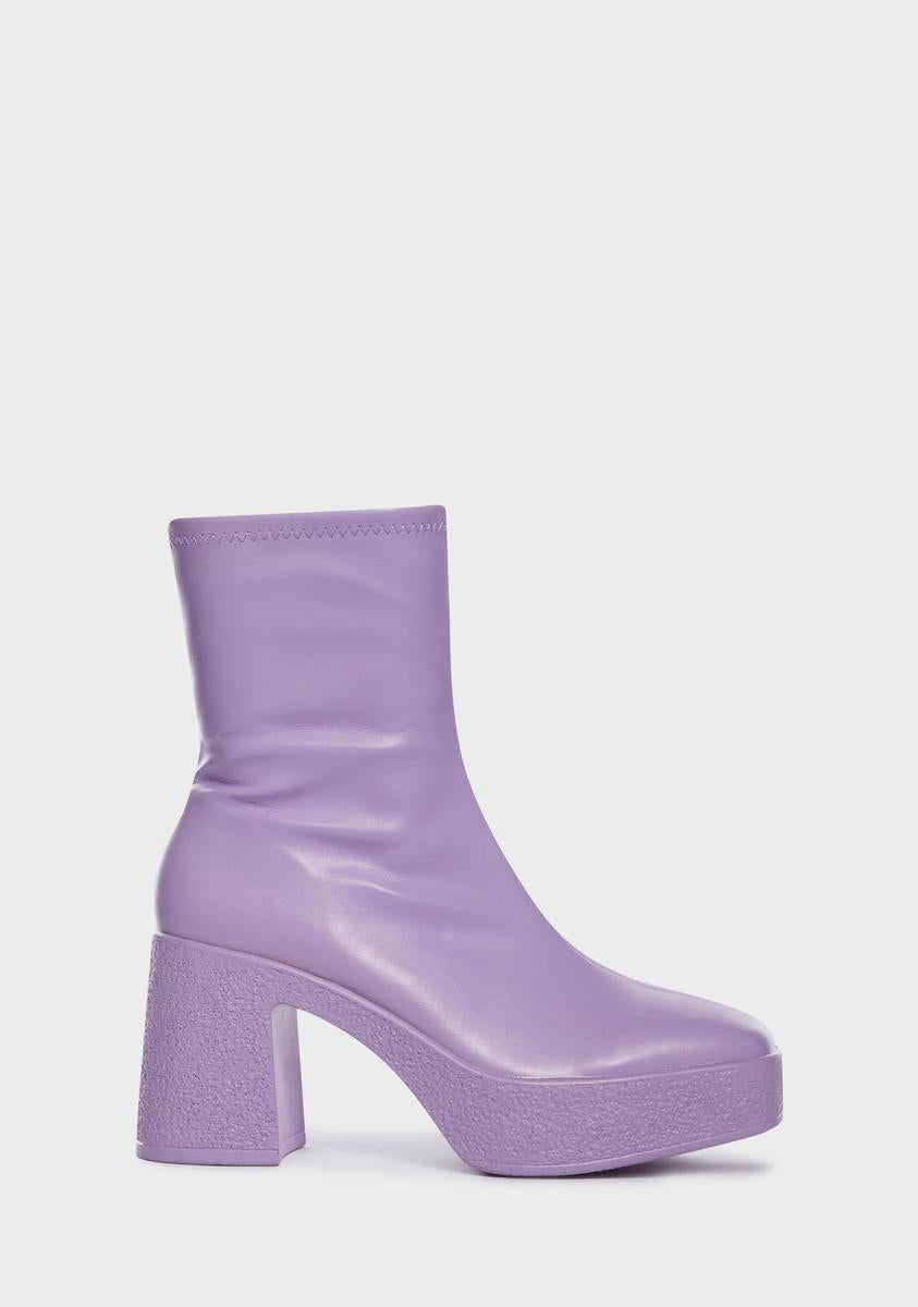 Forward Fronting Heeled Boots,New Products : American Fashion Style Bags On Sale
