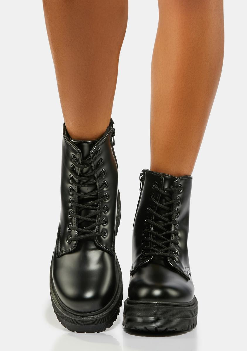 Dolls kill on sale combat boots