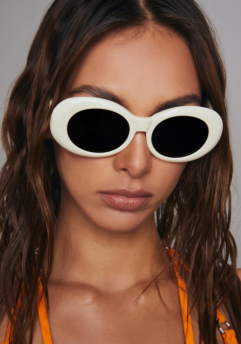 Giant Vintage Oval Sunglasses - Off White/Bone – Dolls Kill