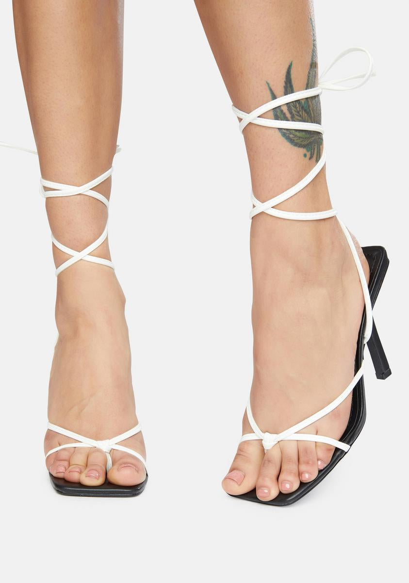 Tie up kitten heels top