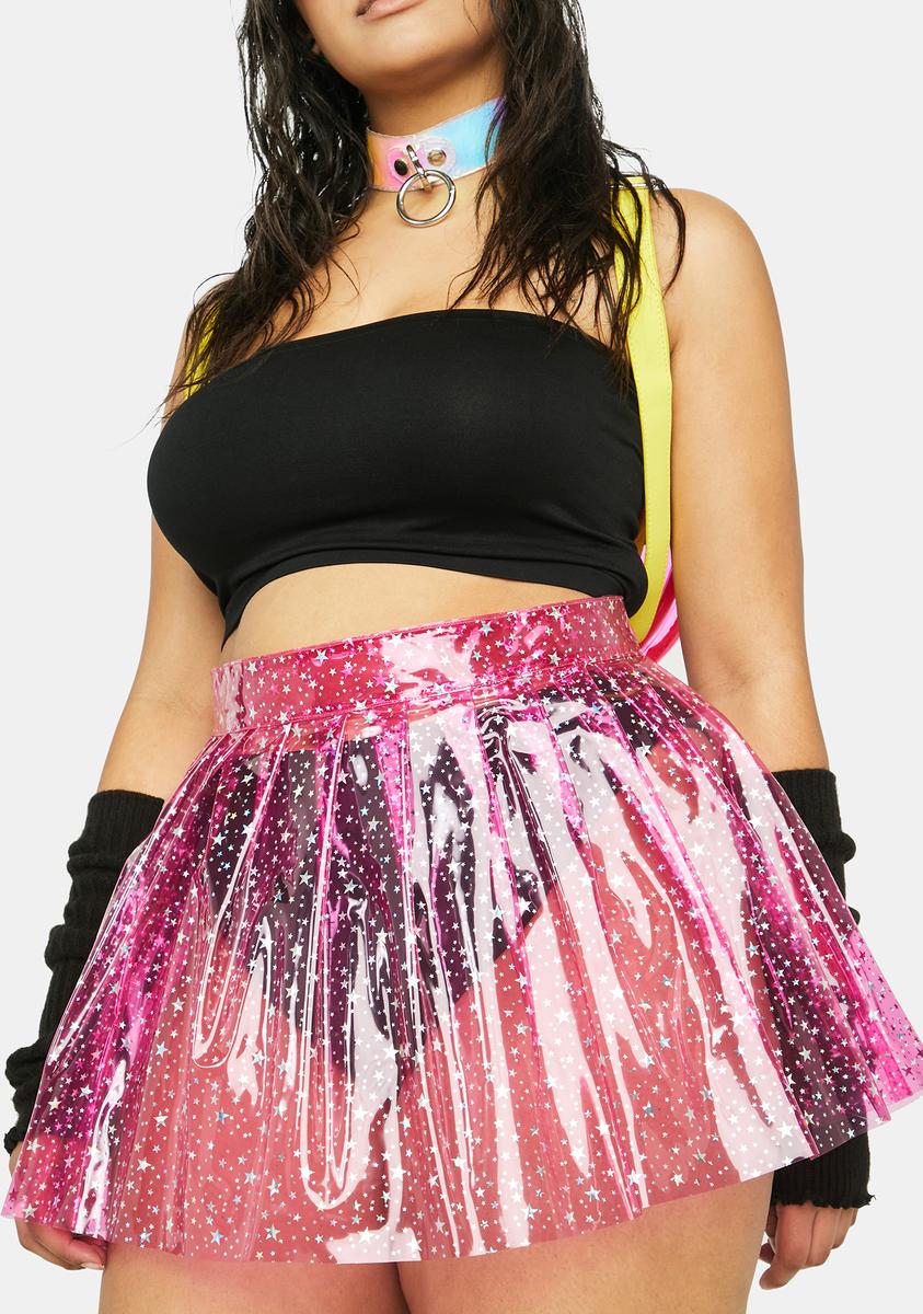 How to Wear a Vinyl Skirt 7 Vinyl Skirts to Shine in 2021  Glowsly