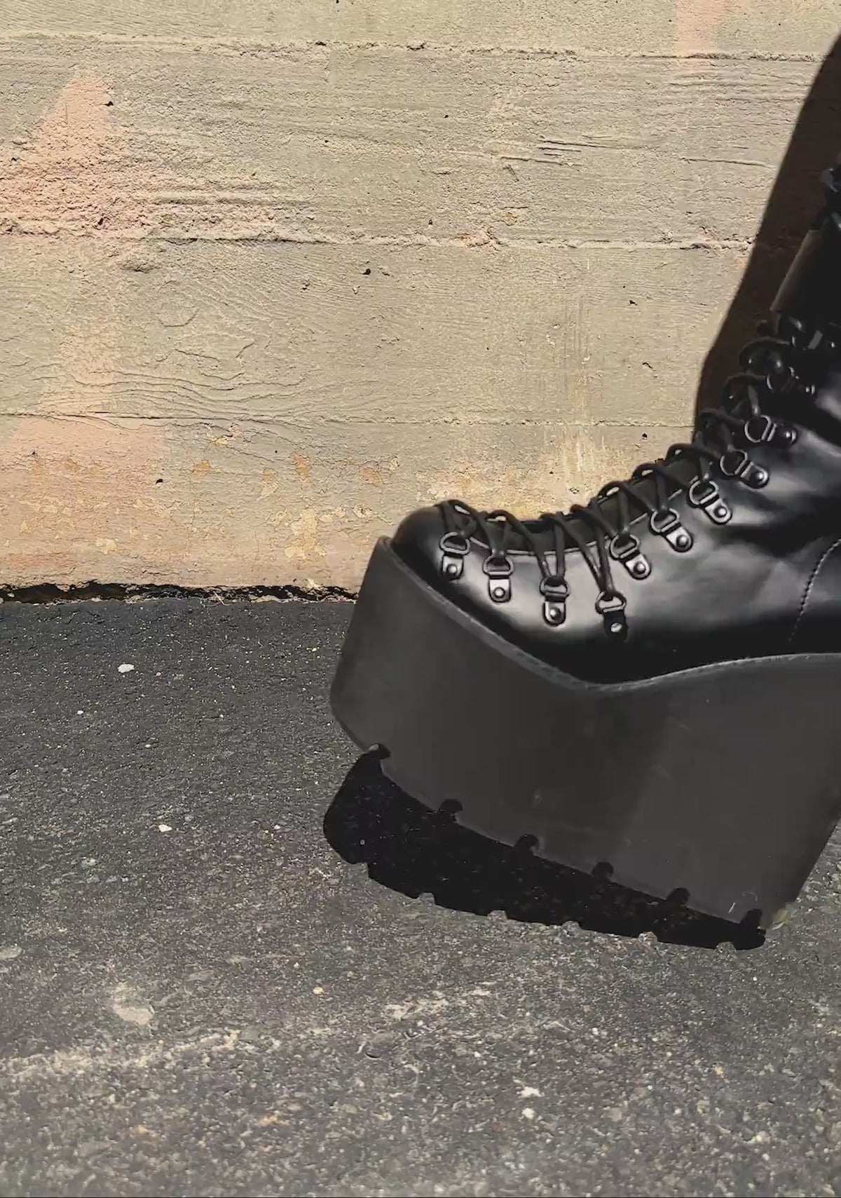 Traitor Boots