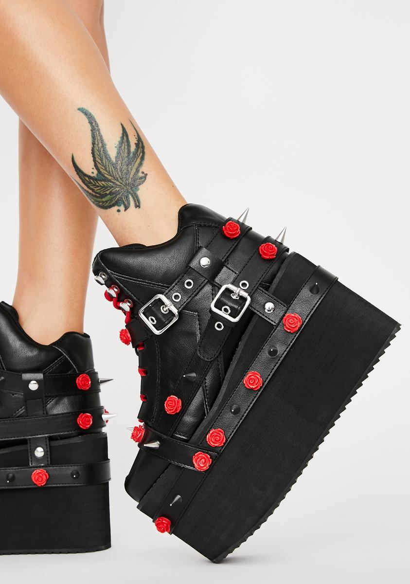 Qozmo 4 Wedge Platform with Rose and Spike By YRU