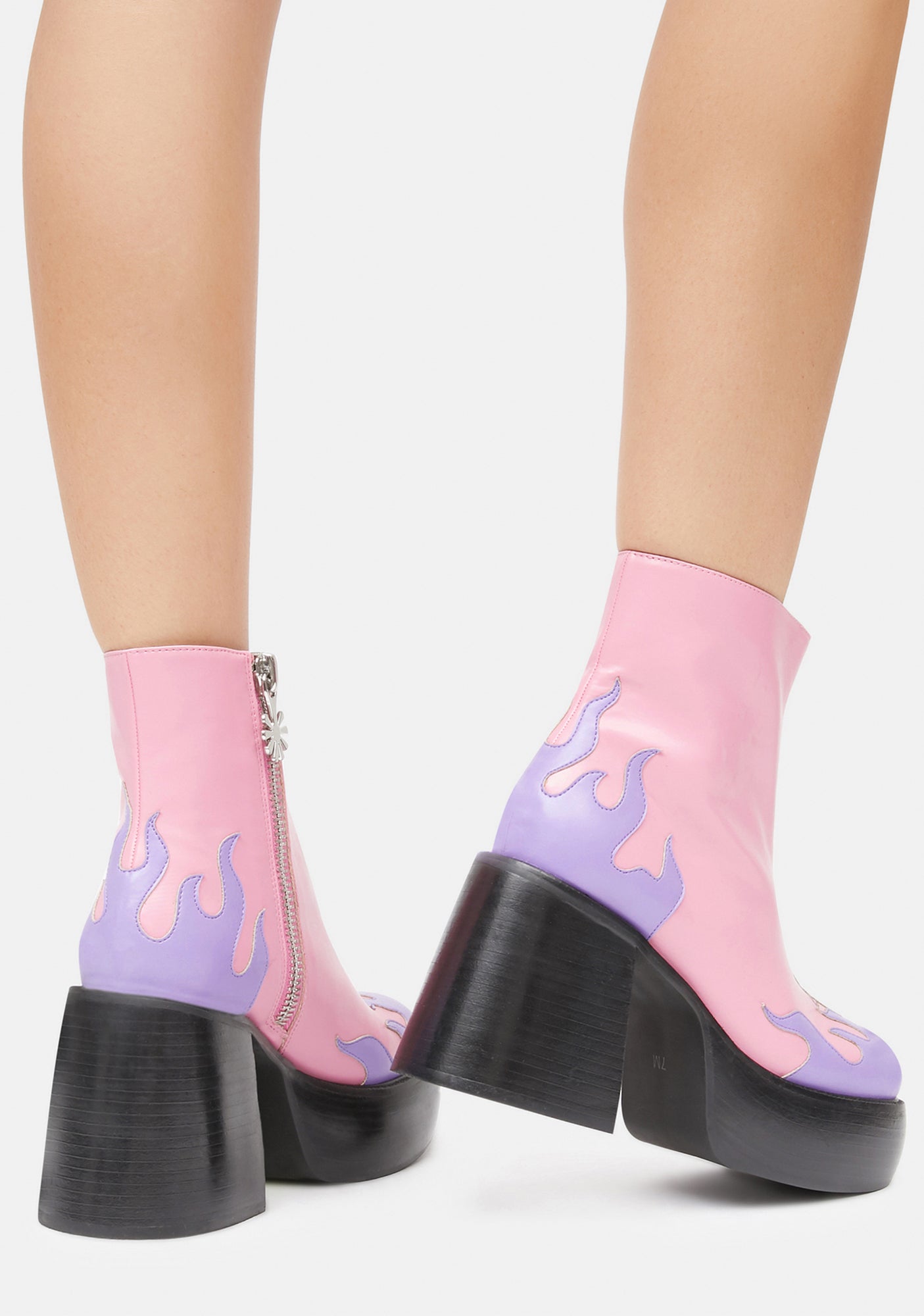 Dolls kill hotsell fire boots