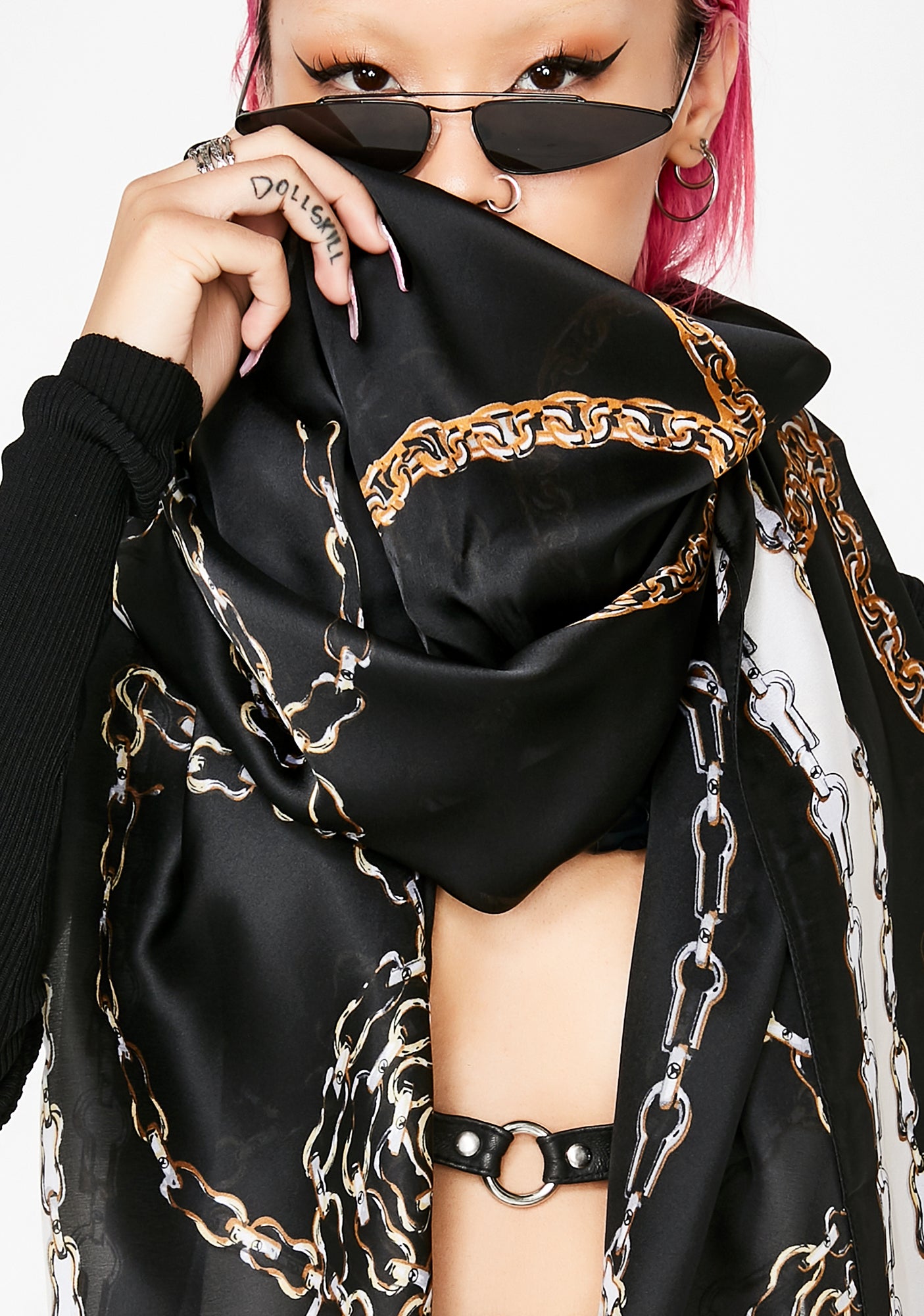 Chains Satin Scarf – Dolls Kill