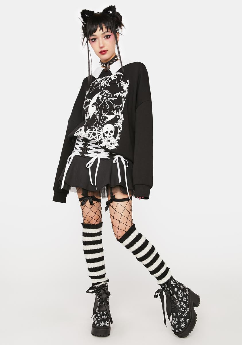 The Grave Girls Cat Graphic Collared Sweatshirt - Black#N##N# – Dolls Kill