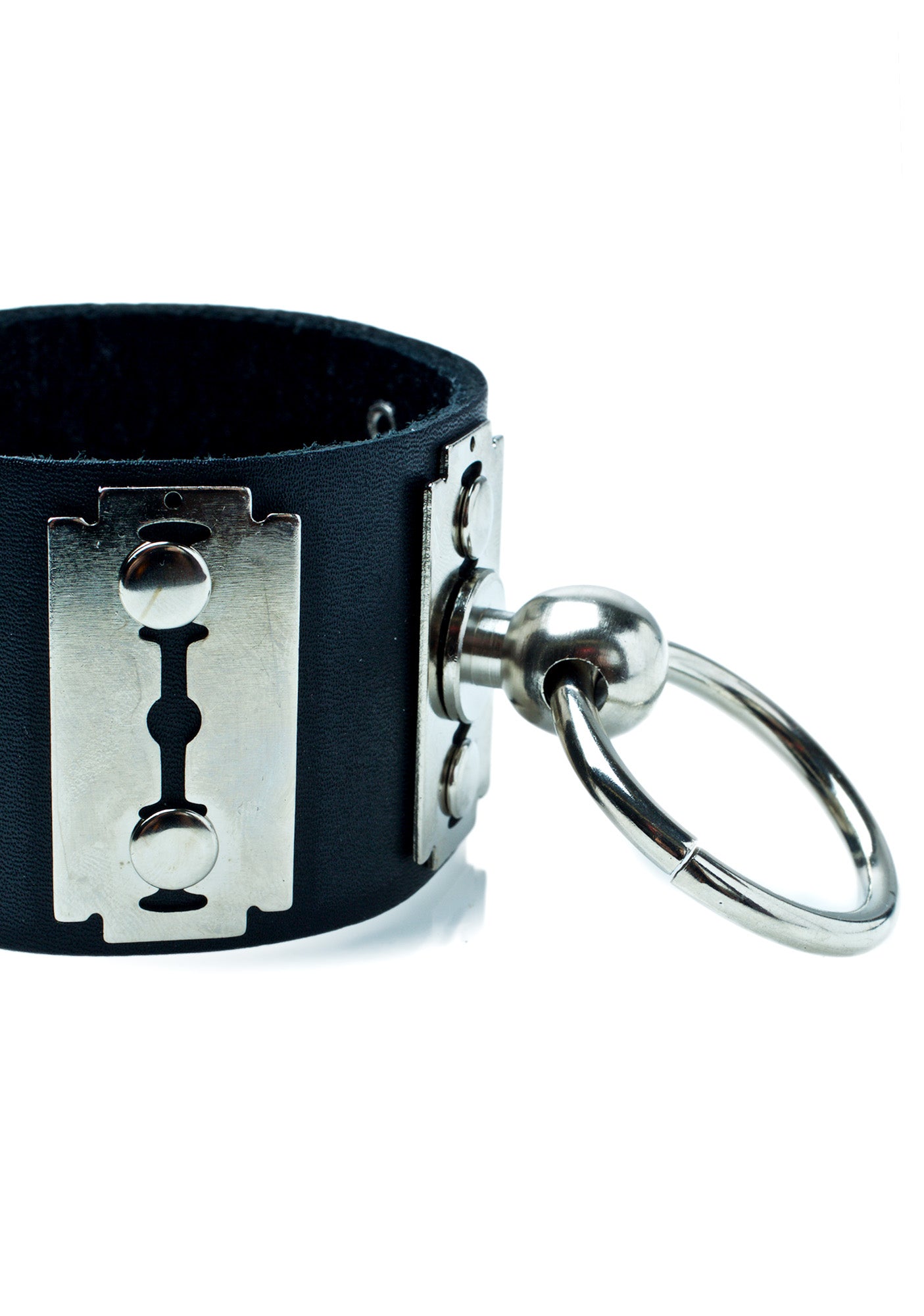 Razor's Edge Cuff Bracelet – Dolls Kill