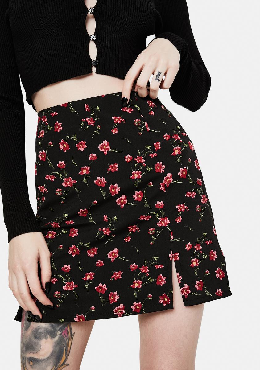 Daisy Street Kaya Floral Mini Skirt – Dolls Kill