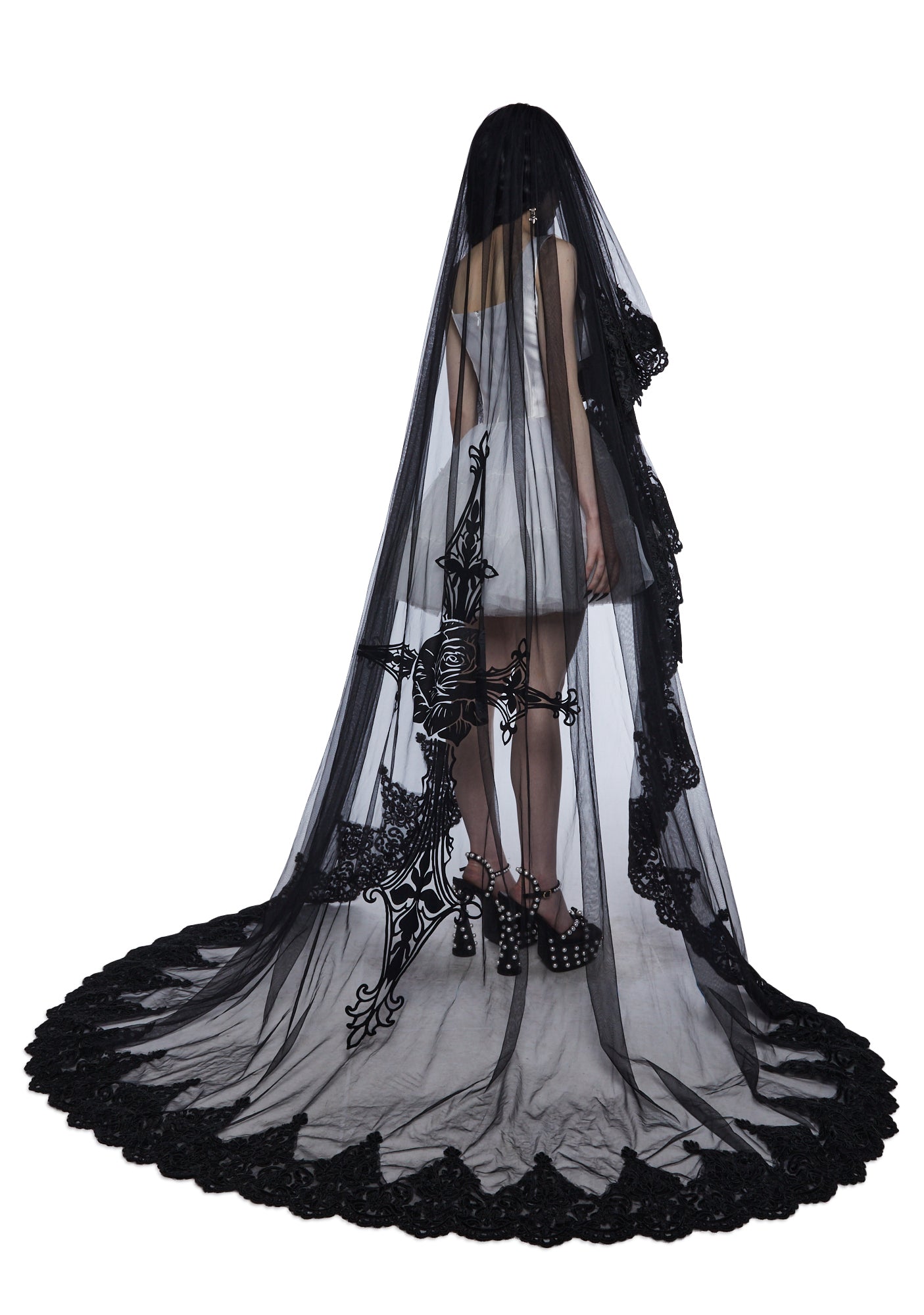 Staircase Mystery Lace Veil