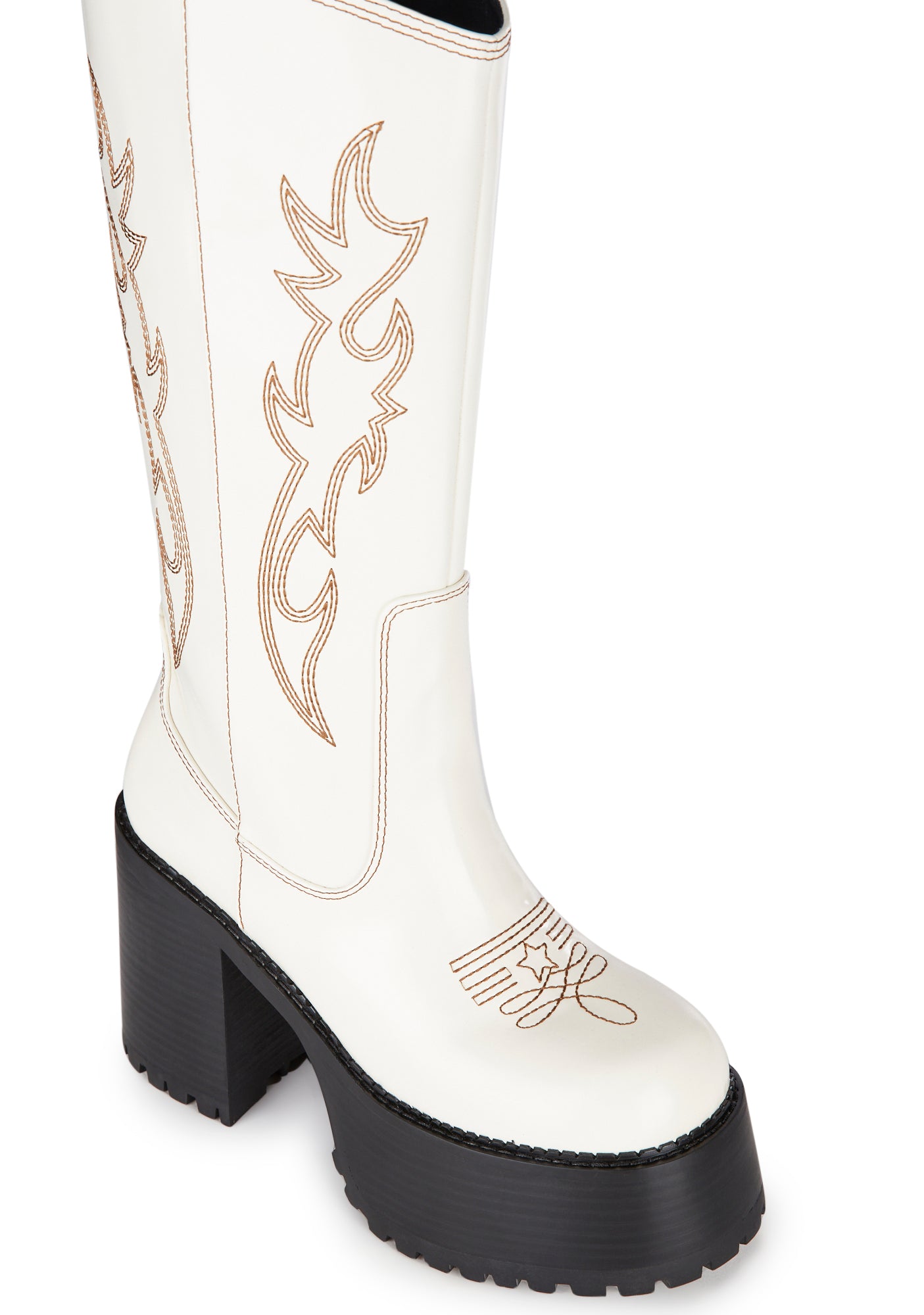 Cowboy boots off white top