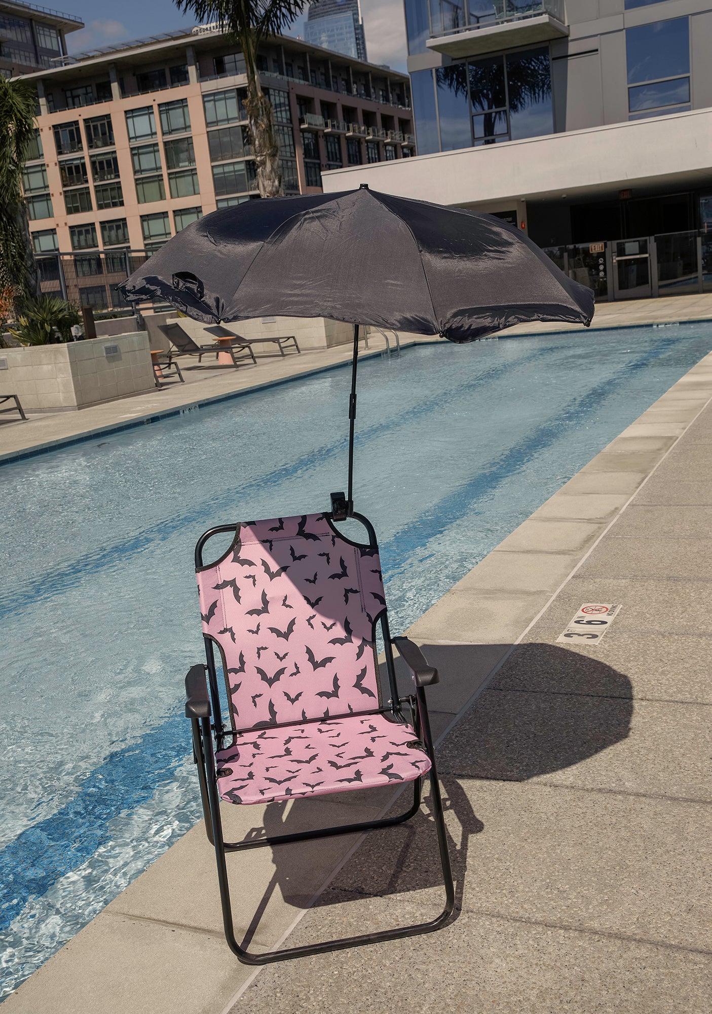 Dolls Home Bat Print Beach Chair With Removable Umbrella