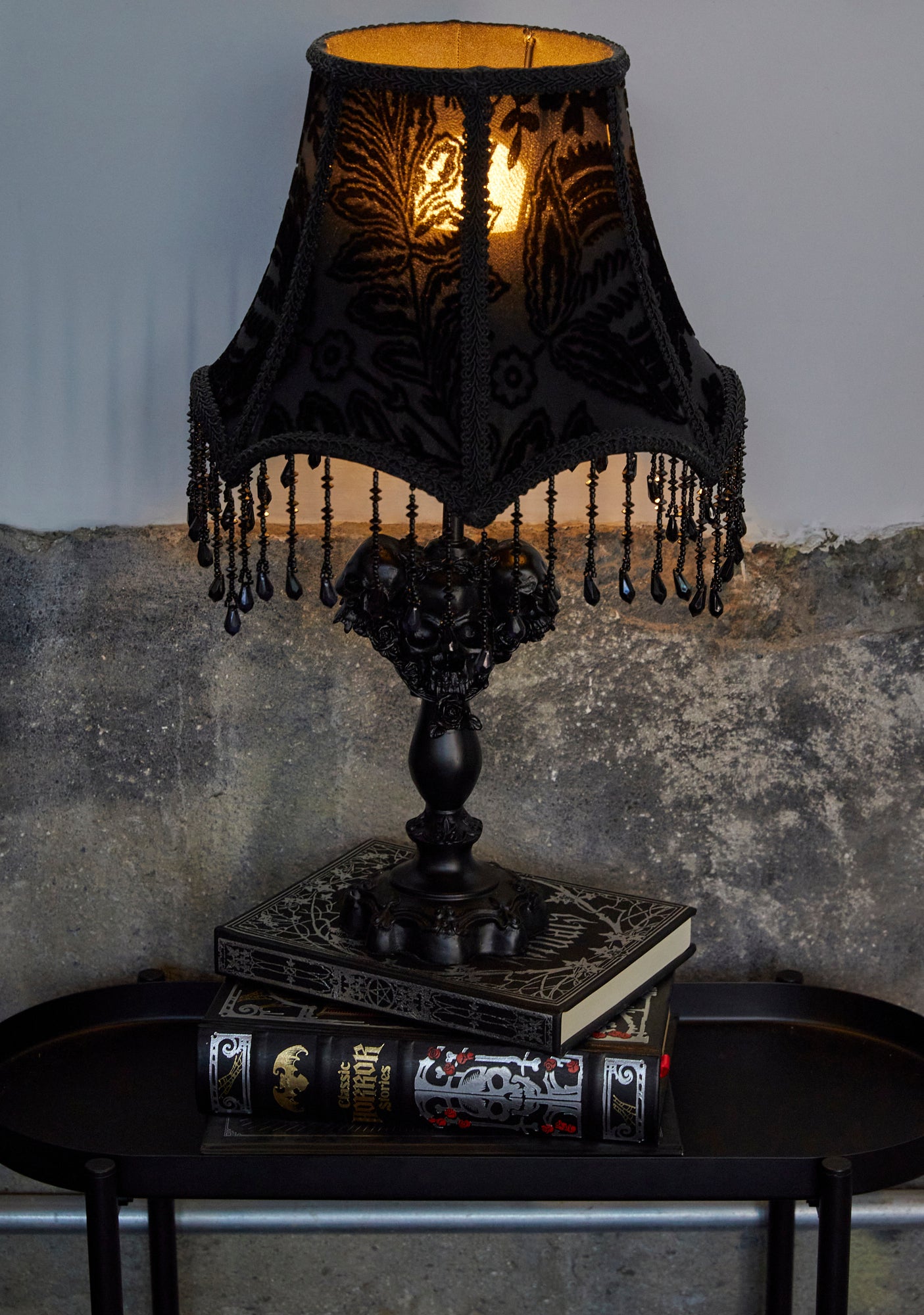 Black victorian lamp discount