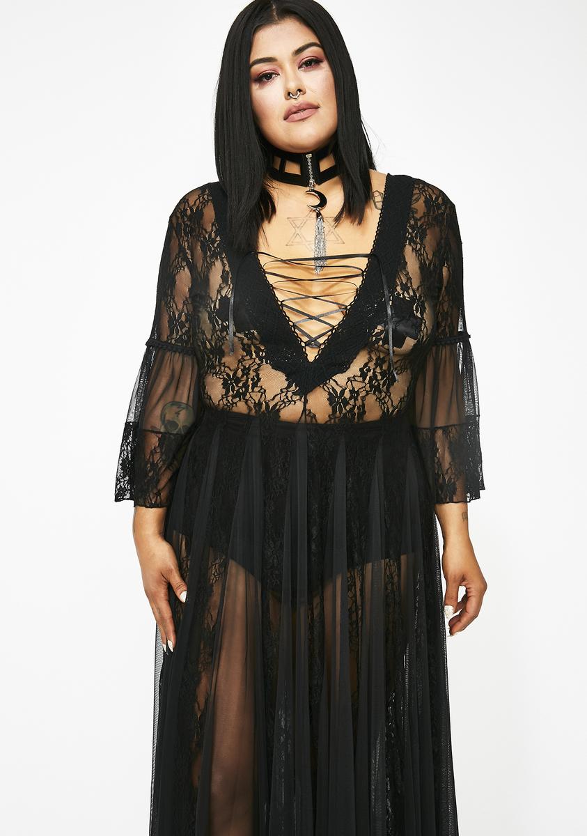 Plus Size Lace Long Sleeve Maxi Dress – Dolls Kill